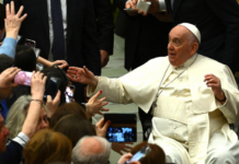 EL PAPA FRANCISCO AGRADECIÓ LOS MENSAJES DE APOYO SOBRE SU ESTADO DE SALUD