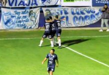 El “Charro” no puede ganar ante su gente.